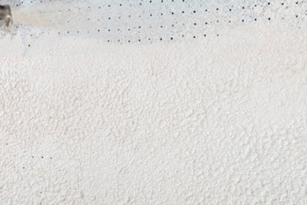 Striekanie lepiacej stierky Baumit Striekanie lepiacej stierky Baumit